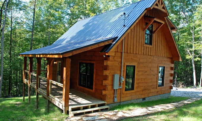 Pegram Casa | Encantadora nueva cabaña de madera! ¡20 minutos para Downtn Nashville! Ver también Propiedad 320523