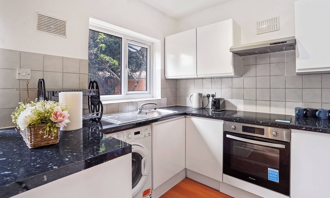 White Hart Lane Apartamento | Charming London Apartment Durban Road