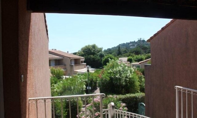 La Nartelle Apartamento | cabaña de madera con encanto, terraza, a 300 metros de la playa, en los pies eau..4 / 5 pers