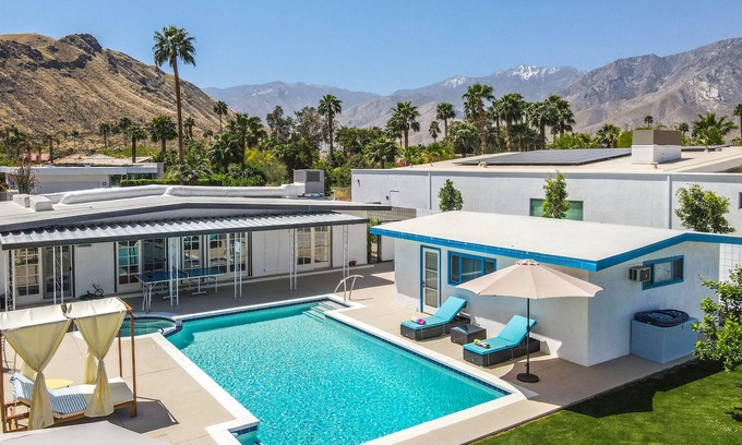 Araby Commons Casa | Charming Mid-Century House w/ Pool and Garden