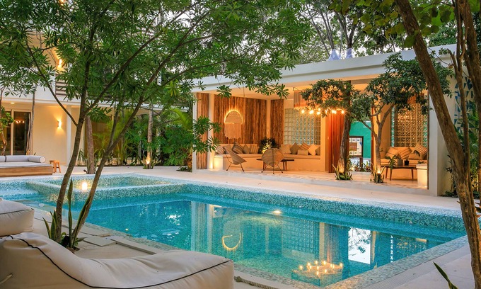 Barrio Zama Apartamento | Charming Nature-Inspired Condos with Sultry Surroundings by Stella Rentals