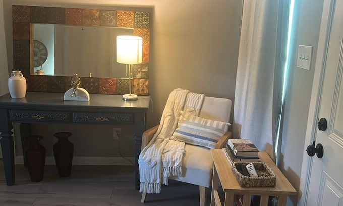 Fort Worth Casa | Charming new 1-bedroom house in nice Fort Worth