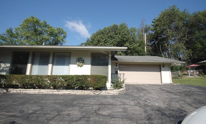 Peoria Casa | Charming Oasis in the Heart of Peoria