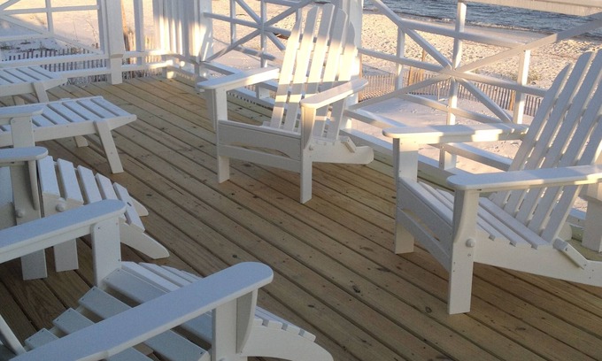 Fort Morgan Cabaña | Encanto Oceanfront Cottage