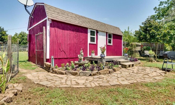 Rufe Apartamento | Charming Oklahoma Retreat with Grill - Pets Welcome!