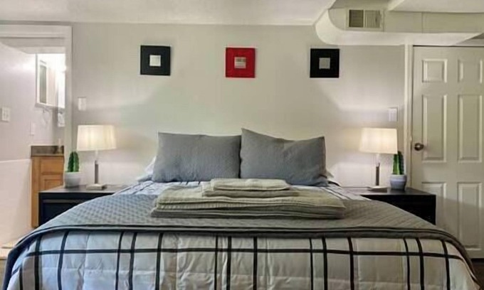 South Salt Lake Apartamento | Charming One Bedroom Mother-in-Law