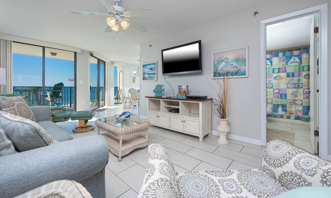 Orange Beach Condominio | Ahorros ~ ¡Arena y sol! Reserve su viaje de playa ahora! Grandes tarifas de 2019!