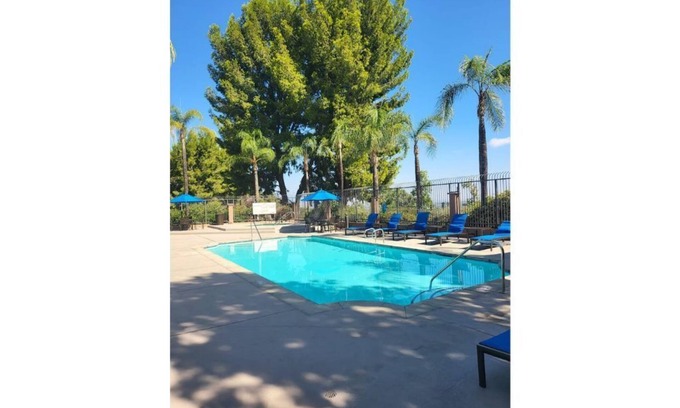 Corona Condominio | Charming One bedroom Condo Entire Place