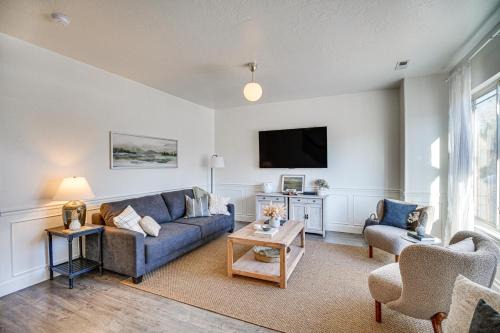 Sunset Heights Casa | Charming Orem Townhome 5 Mi to BYU!