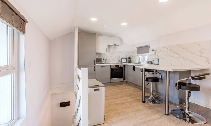 Shaftesbury Apartamento | Charming Park-front 1BR duplex in Clapham