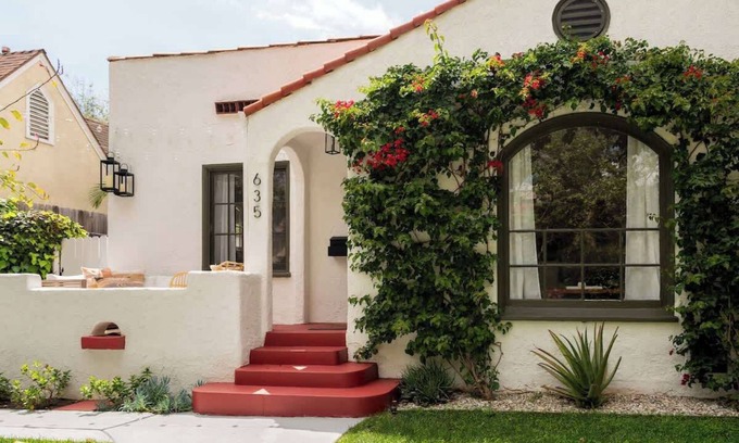 Greater Wilshire - Hancock Park Casa | Charming Pet Friendly Casa in the heart of LA