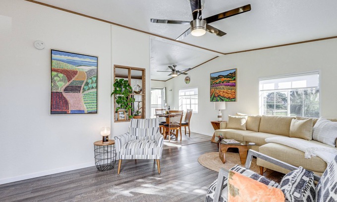 Petaluma Cabaña | Charming Petaluma Cottage w/ Grill Near Wineries