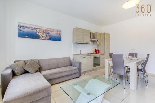 Pieta Apartamento | Charming Pietà 2BR Apartment with Private Balcony by 360 Estates
