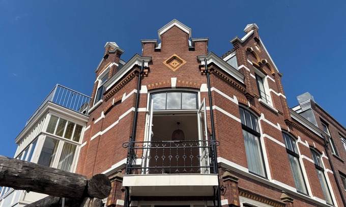 Leidschenveen-Ypenburg Apartamento | Charming place in Voorburg, near The Hague