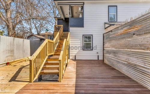 Austin Hotel | Charming Private Hotel Room Perfect for Couples Near East Austin