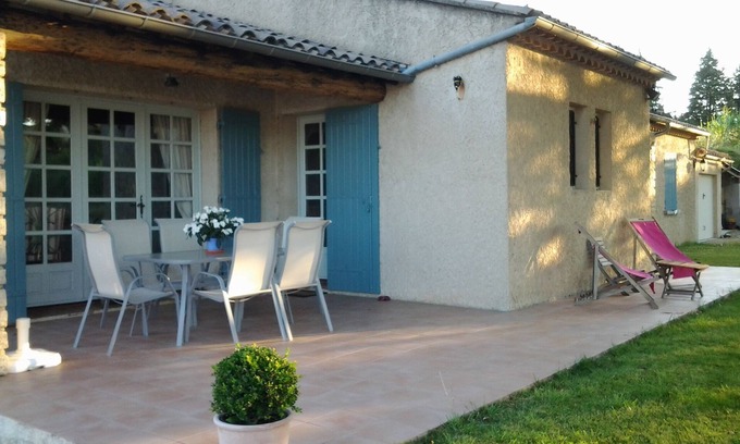 Cheval-Blanc Villa | Encantadora villa provenzal a los pies del Luberon