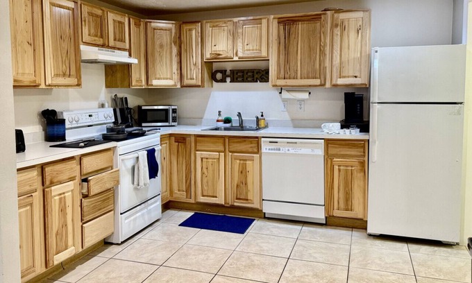 Provo Casa | Charming Provo Home close to BYU and Utah Lake