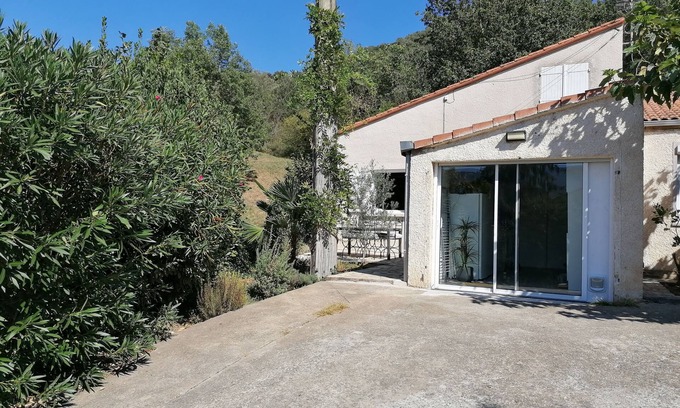 Reynes Casa | Charming Quiet House in Reynes Close to Les Cures and the Côte Vermeille