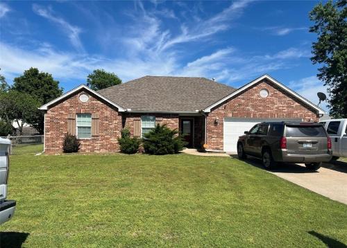 Sand Springs Casa | Charming Ranch Home near Candlestick Beach - 3BR, 2BA, Garage