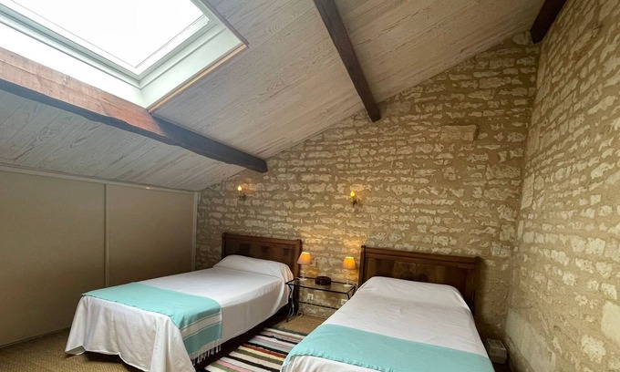 Benet Cabaña | Casa rural en el corazón del Marais Poitevin con jardín, wifi y accesible para discapacitados