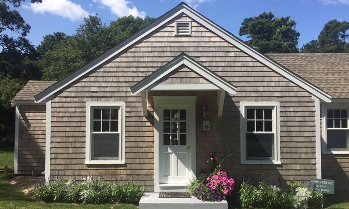 East Orleans Cabaña | Encantadora casa restaurada cerca de Nauset Beach, The Summer House