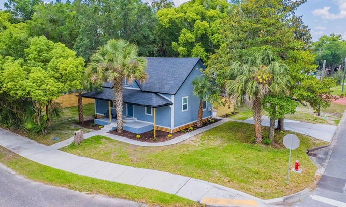 Green Cove Springs Casa | Charming Retreat w/ Bikes