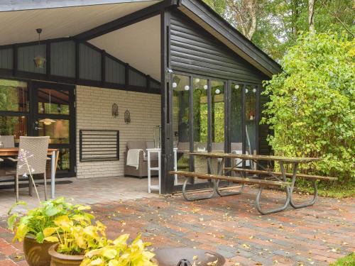 Farvang Casa | Charming Retreat by River - By Traum Ferienwohnungen