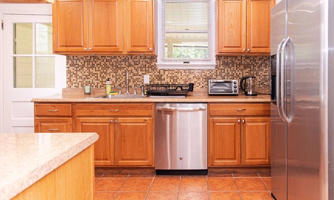 West Conshohocken Casa | Charming Retreat - Close to Downtown Conshohocken