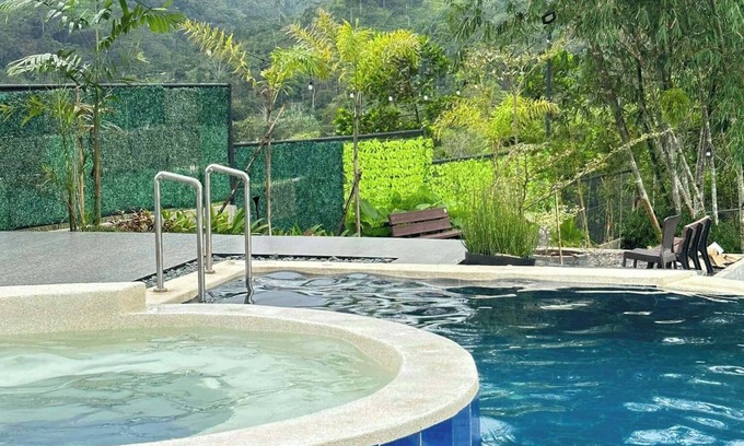 Buhangin Otro | Charming Retreat Mountain Resort in Davao City with Jacuzzi