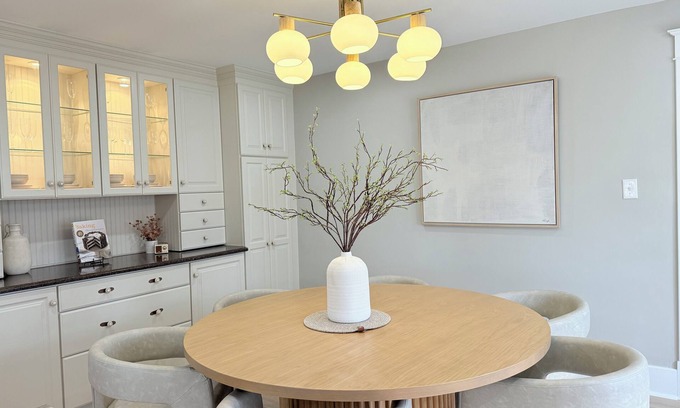 Tonawanda Cabaña | Charming River Front Cottage Retreat