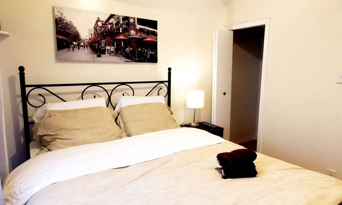 Winnipeg Casa | Charming room near downtown