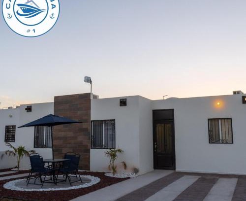 San Carlos Cama Y Desayuno | Charming San Carlos BB with Private Pool BBQ