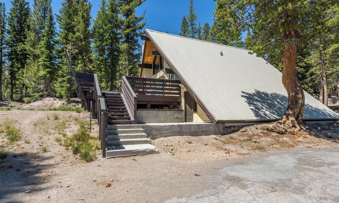 Mammoth Lakes Chalet De Esquí | Esquí en / esquí fuera de la cabina Talud - Chalet # 18