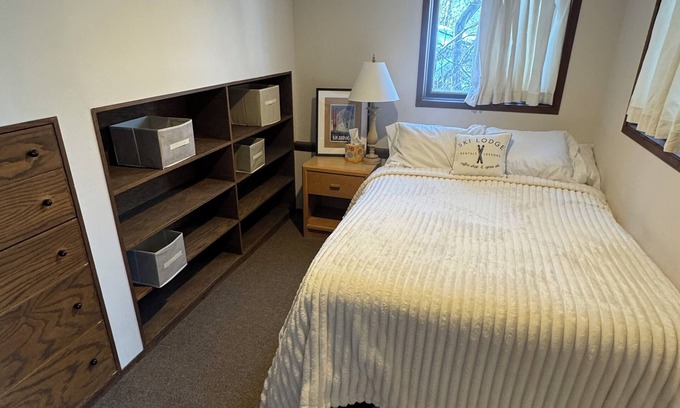 Snowmass Village Apartamento | Charming Snowmass Village apartment with WiFi - perfect for a cozy getaway