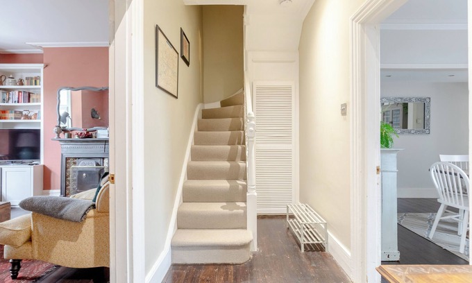 Wimbledon Casa | Charming & Spacious 2BD House w/Garden - Wimbledon