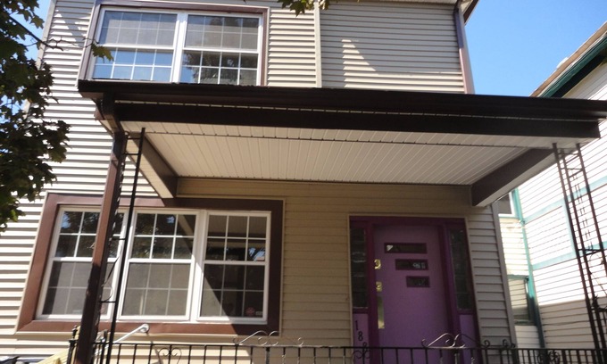 Front Park Casa | Encantadora y espaciosa casa de 4 dormitorios en Buffalo, cerca del centro y Elmwood