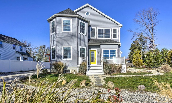 Spring Lake Heights Casa | Charming Spring Lake Retreat, 1 Mi to Beach!
