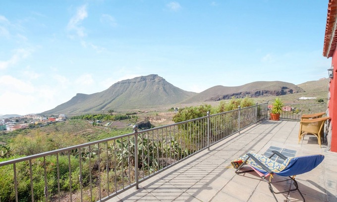 El Madronal Apartamento | Encantador apartamento estudio "Estudio Cardón" con vistas al mar, vistas a la montaña