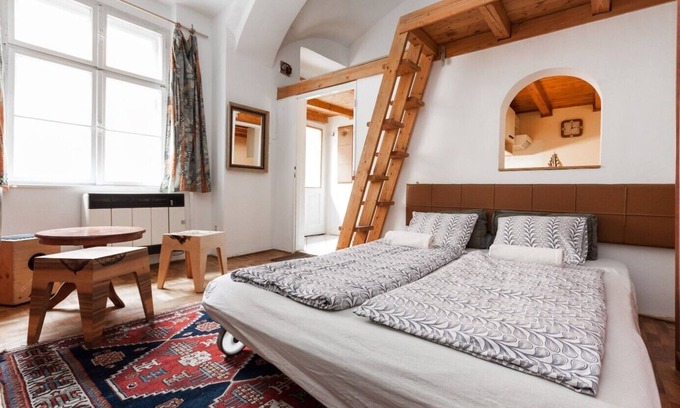 Kosice Old Town Apartamento | Charming studio directly in the center