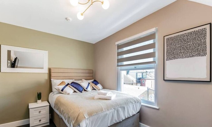 Seven Sisters Condominio | Charming Studio in Excellent Location