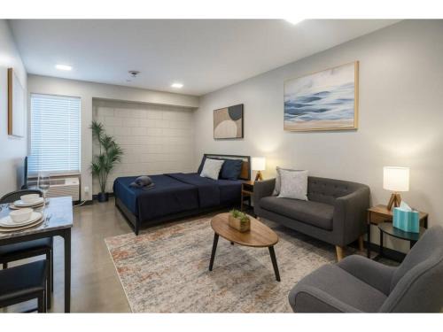 Five Points South Apartamento | Charming Studio in Historic Five Points South 06