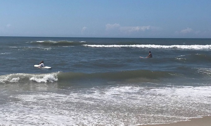 Emerald Isle Apartamento | Charming studio in lovely Emerald Isle with beach access
