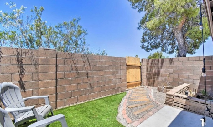 Green Meadows Apartamento | Charming studio in wonderful Phoenix with WiFi, AC, all private living space