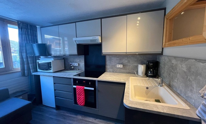 Tignes Apartamento | Charming studio, ski-in/ski-out, at the foot of the Palafour chairlift