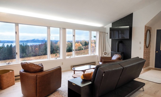 Rangeley Apartamento | Charming studio with lake access & AC, close to downtown 15min to Saddleback