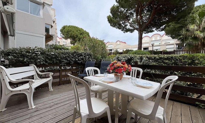 Port Rive Gauche Apartamento | Estudio con cabina, aire acondicionado, terraza y piscina en Gruissan