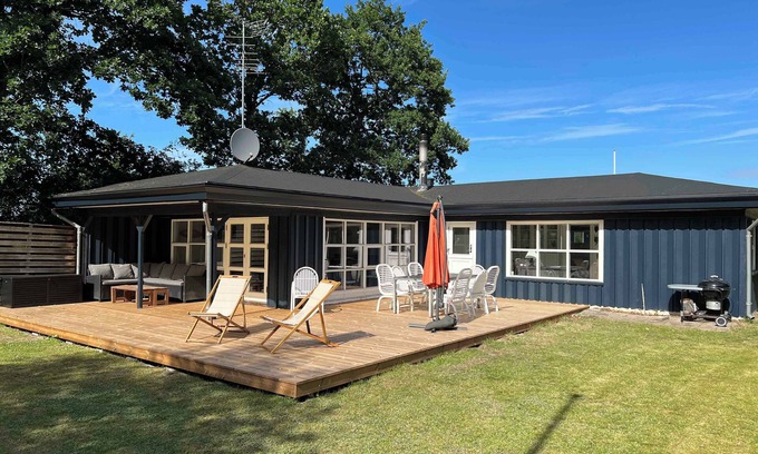Fjellerup Casa | Charming summer house on a secluded plot