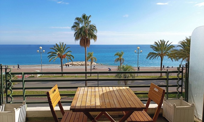La Madeleine Apartamento | Charming T1 with terrace and sea view