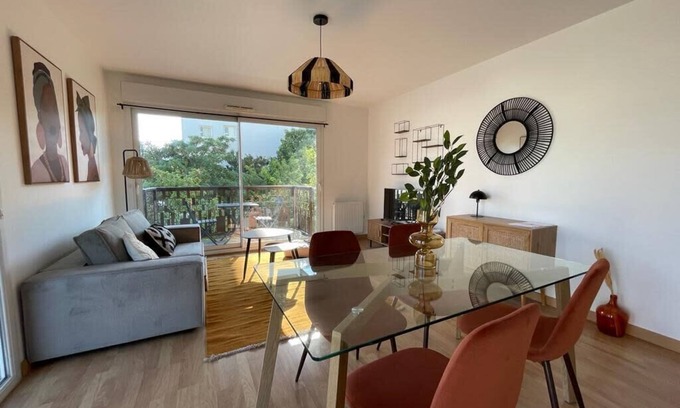 Ile de Nantes Palais des Congres Apartamento | Charming T3 with balcony and garden