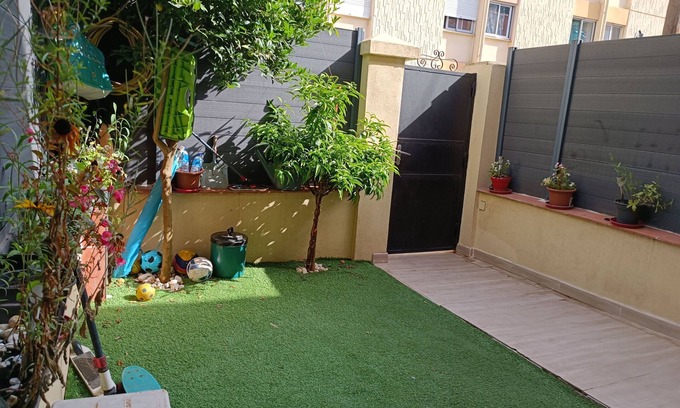 La Madeleine Apartamento | Charming T5 with garden and terrace